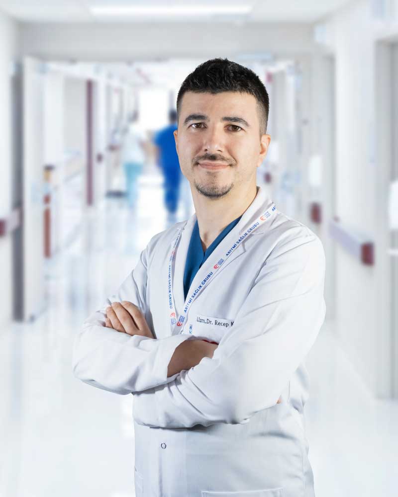 Uzm. Dr. Recep Kurt